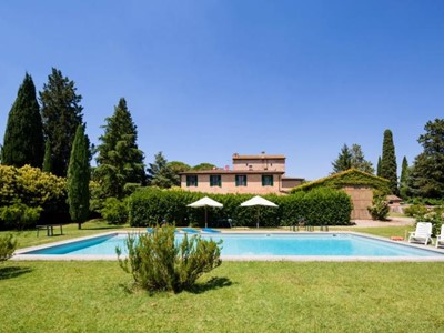 Tuscany Villa with pool
