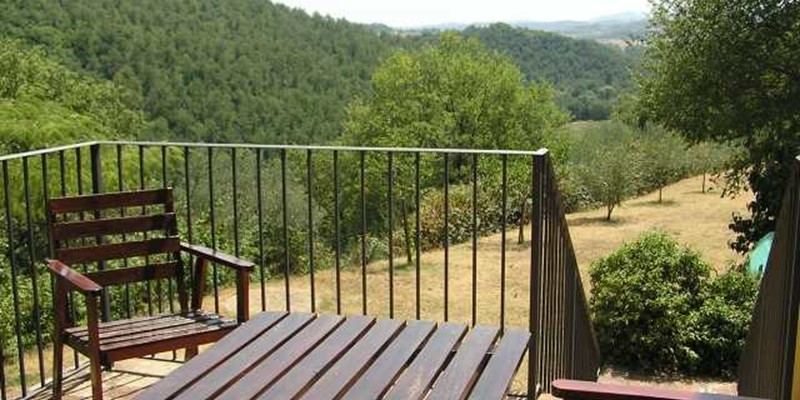 Traditional Umbrian holiday home with panoramic views 