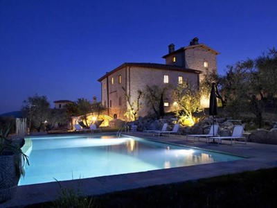 Large villa in Tuscany