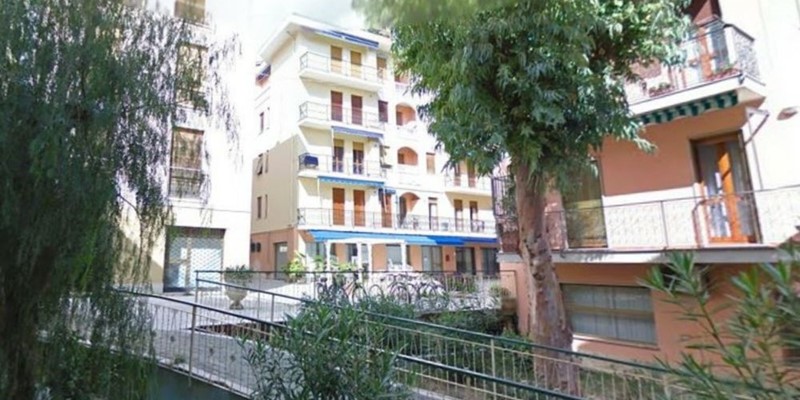 Modern apartment for 4 people near Alassio