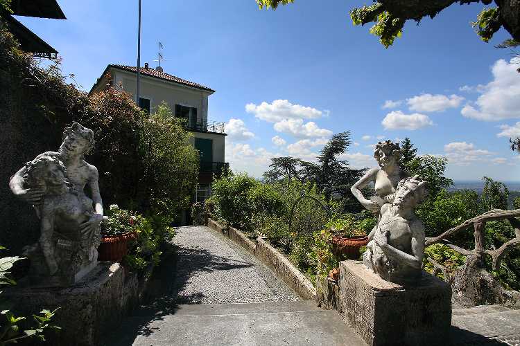Lake Como accommodation