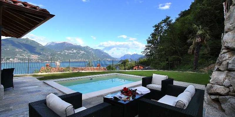 Lake Como villa with private pool