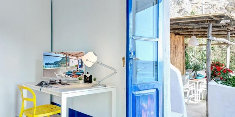 Marina del Cantone al Mare | Unique Apartment On The Sea Front To Rent In Sorrento, Italy 2022/2023