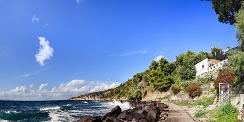 Apartment Lungomare | Romantic Apartment On The Sea Front To Rent In Sorrento, Italy 2022/2023