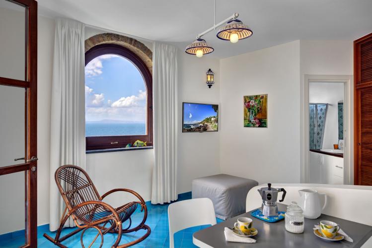 Apartment Lungomare | Romantic Apartment On The Sea Front To Rent In Sorrento, Italy 2022/2023