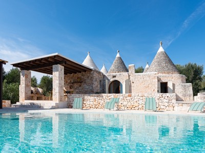 Beautiful Trullo for 7 people with private swimming pool near Ostuni