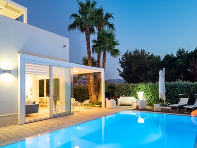 Modern villa with private pool near Cornino in western Sicily