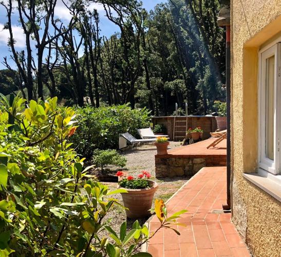 Villa suitable for 6 people in Tuscany with private swimming pool