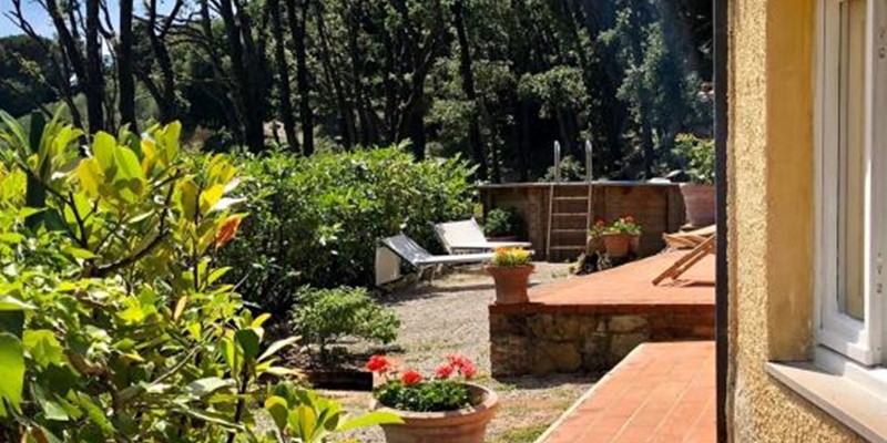 Villa suitable for 6 people in Tuscany with private swimming pool