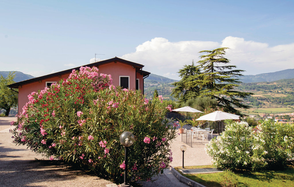 Very popular Lake Garda apartments