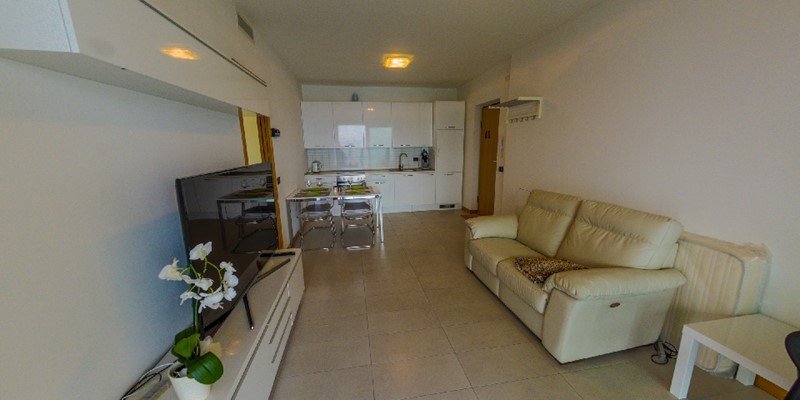 Lake Como view apartment for 4 people with shared swimming pool