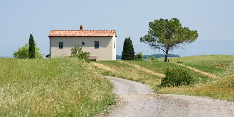 Cosy villa in Tuscany with private swimming pool for small families
