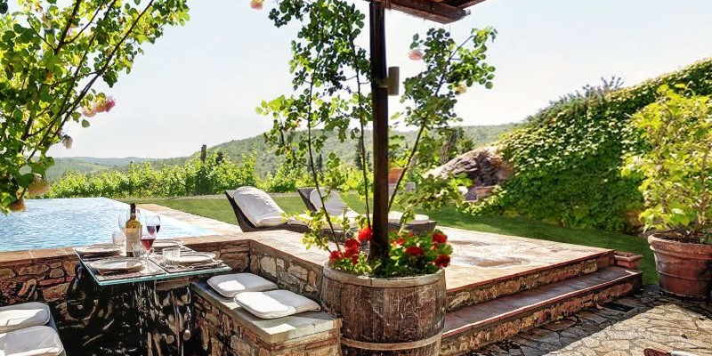 Romantic villa for 2 people in Tuscany with private swimming pool