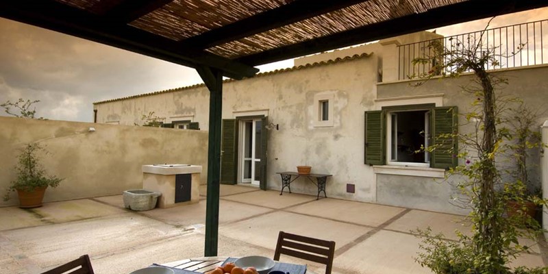 Countryside Apartment With Private Terrace To Rent In Sicily, Italy