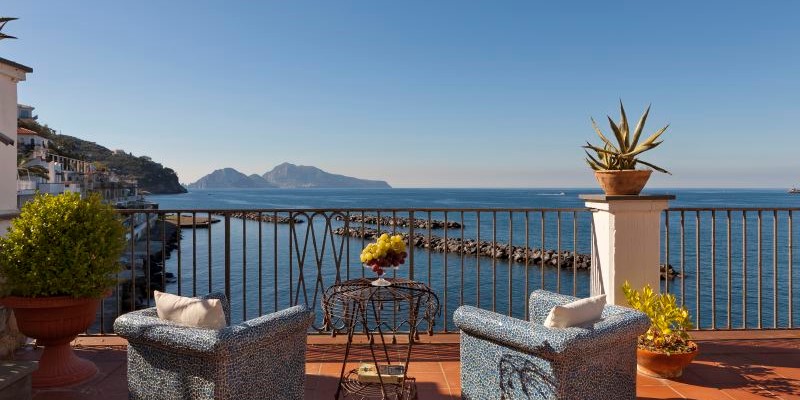 Sorrento Allegra | Picturesque Apartment With Private Beach Access & Panoramic Sea Views To Rent In Sorrento, Italy 2022/2023