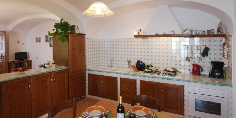 Romantic 1 bedroom apartment for 2 people on the Amalfi Coast with sea views