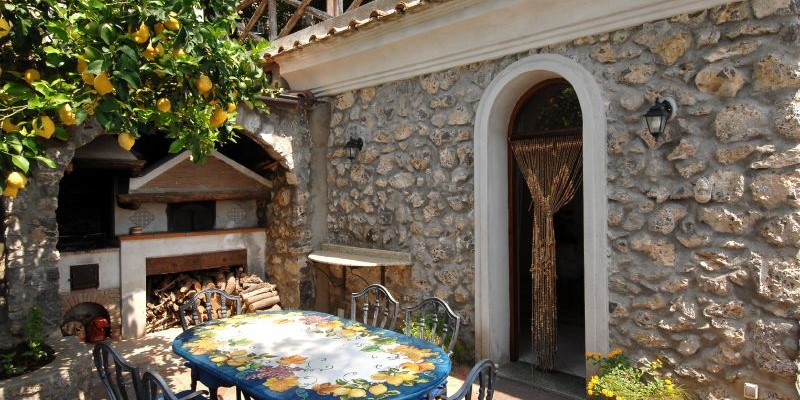 Romantic Sea View Apartment For 2 To Rent On Amalfi Coast, Italy