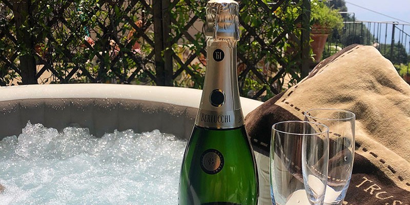 Romantic Sea View Apartment For 2 To Rent On Amalfi Coast, Italy