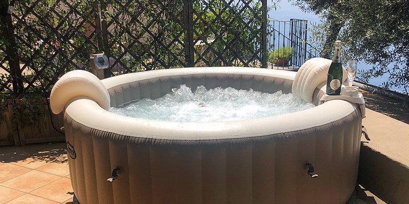 Romantic Sea View Apartment For 2 To Rent On Amalfi Coast, Italy