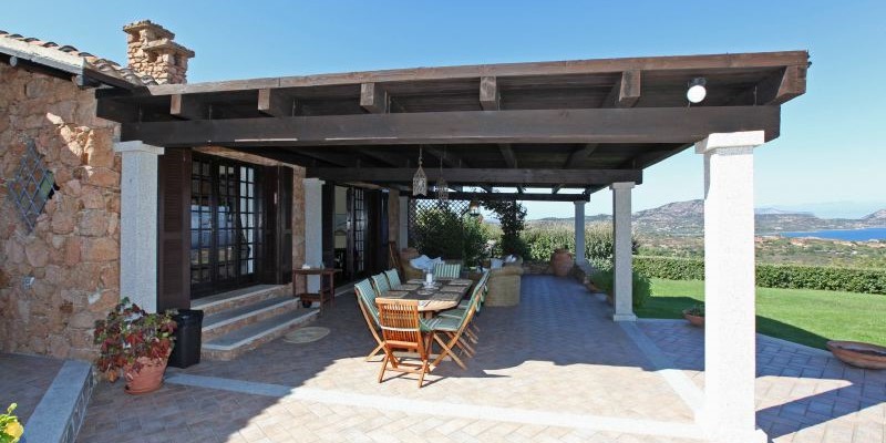 Magnificent 6 bedroomed Sardinia villa with private pool & spectacular views
