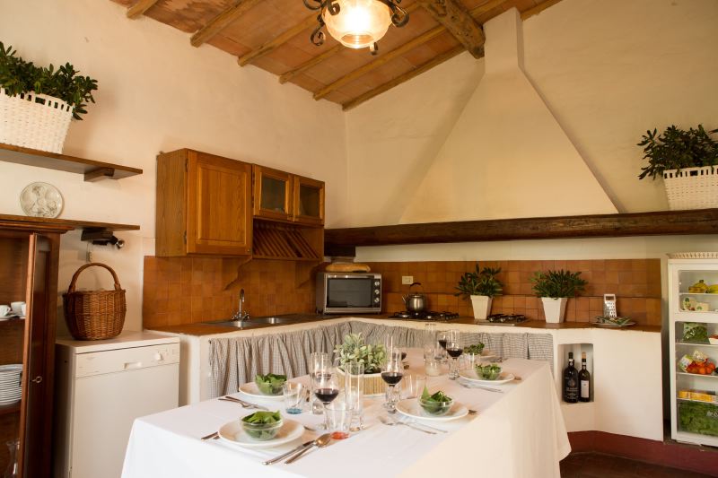 4 bedroomed villa with private pool and views of the Chianti region in Tuscany