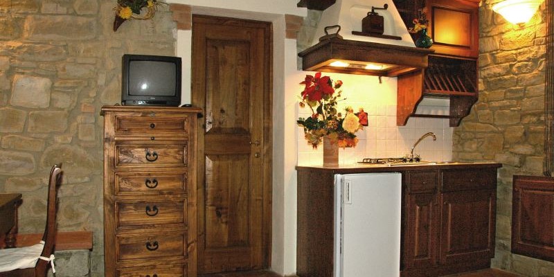 2 bedroomed villa in the Chianti region with swimming pool