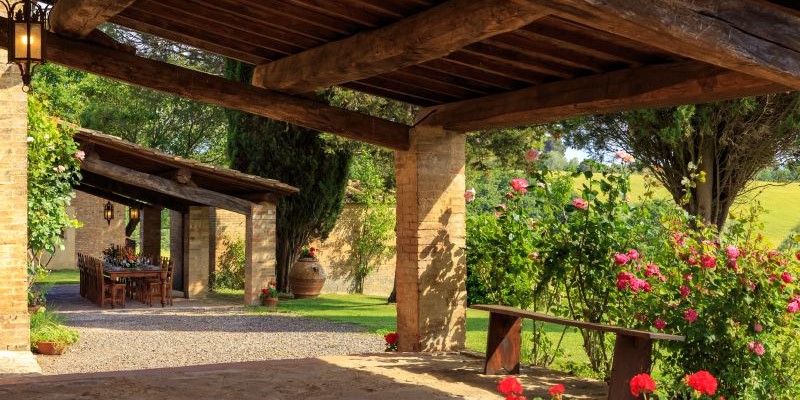 Large luxury villa in Tuscany for 18 people with private pool