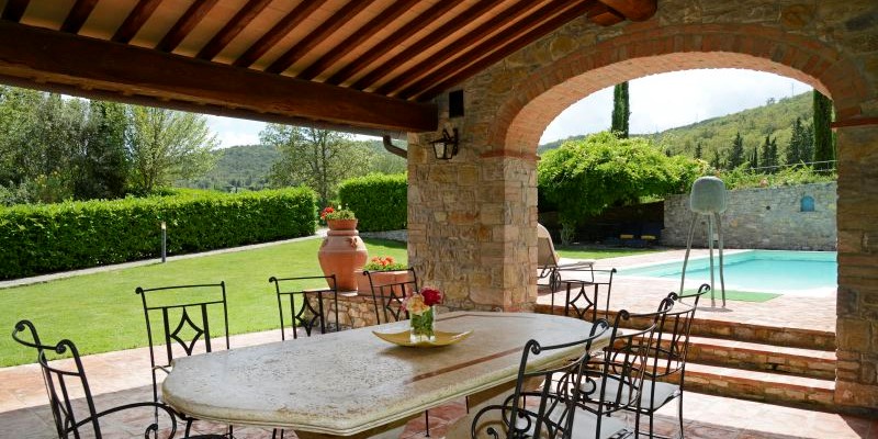 Classic villa in Tuscany Chianti region with private pool, jacuzzi & sauna