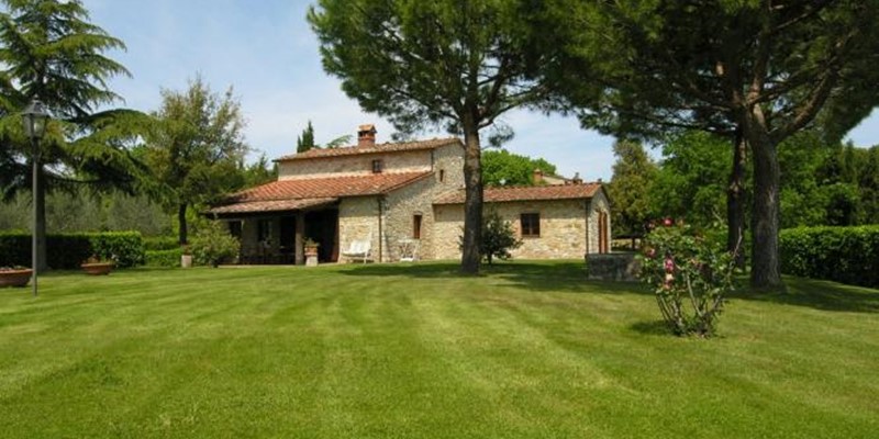 Villa for 8 with private pool near Siena & Florence in Tuscany