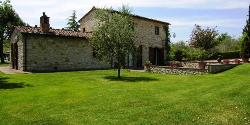 Villa for 8 with private pool near Siena & Florence in Tuscany