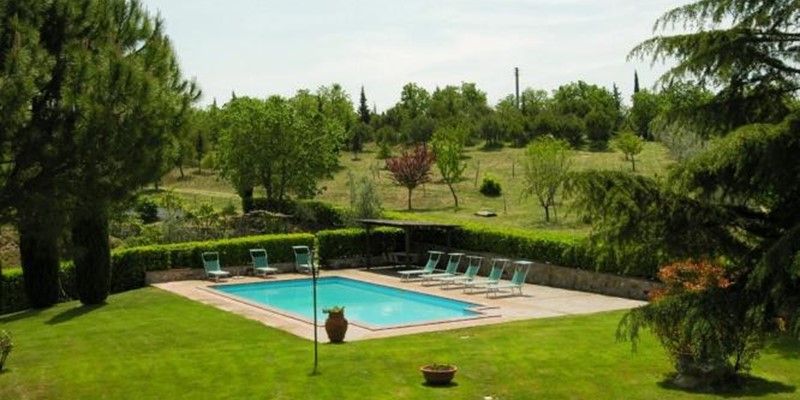 Villa for 8 with private pool near Siena & Florence in Tuscany