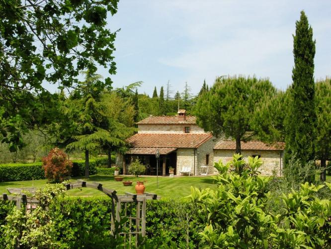 Villa for 8 with private pool near Siena & Florence in Tuscany