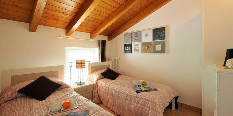 Stunning Lake Como view apartment for 4 people in 2 bedrooms