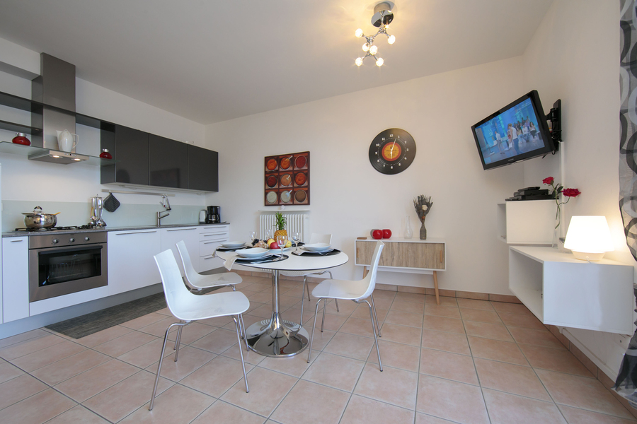 Stunning Lake Como view apartment for 4 people in 2 bedrooms