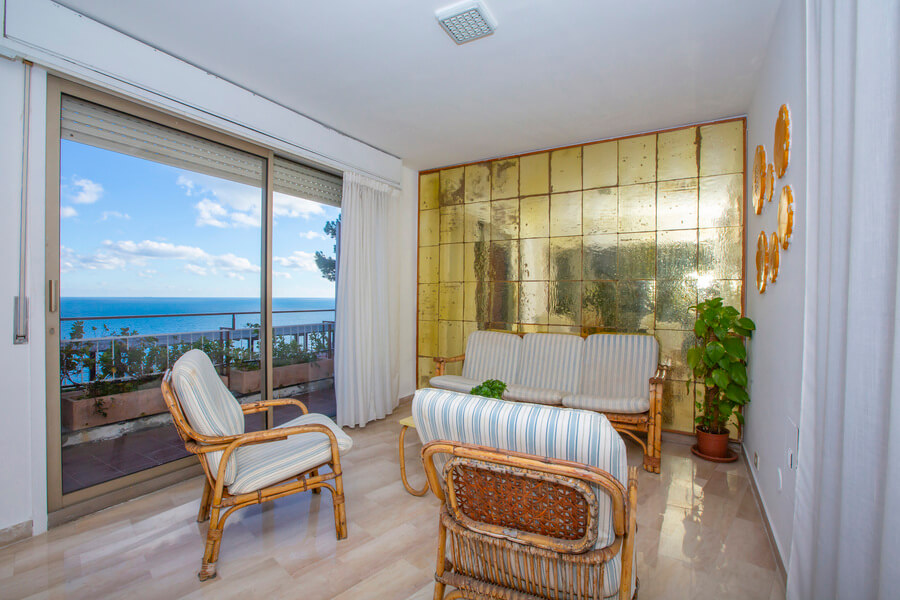 Casa Capo 1 | Budget-Friendly Apartment Suitable For Couples To Rent In Ligurian Town, Italian Riviera, Italy 2022/2023