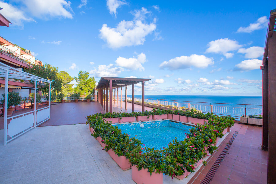 Casa Capo 2 | Budget-Friendly Apartment Suitable For Couples To Rent In Ligurian Town, Italian Riviera, Italy 2022/2023