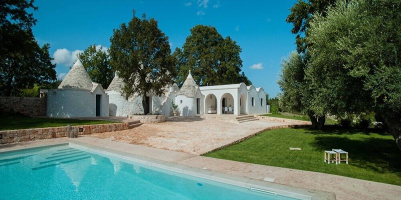 Modern 3 bedroomed Trullo with private pool in the Itria valley of Puglia