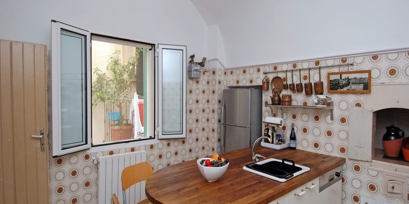 Large 4 bedroomed apartment in Monopoli