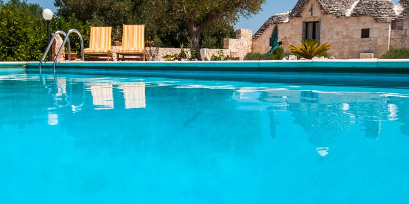 Ancient Trullo for 4 people near Alberobello with private pool