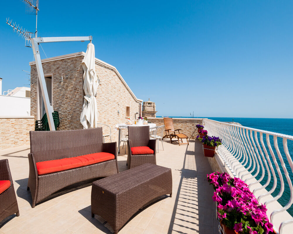 Excellent 1 bedroomed apartment with sea view apartment in Monopoli