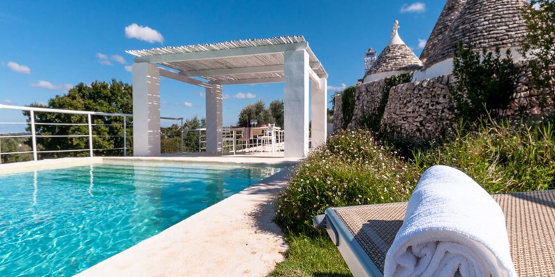 Beautiful 3 bedroomed Trullo with private pool in Puglia