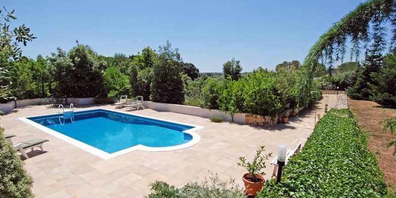 Villa for 6 & private swimming pool near Monopoli in Puglia