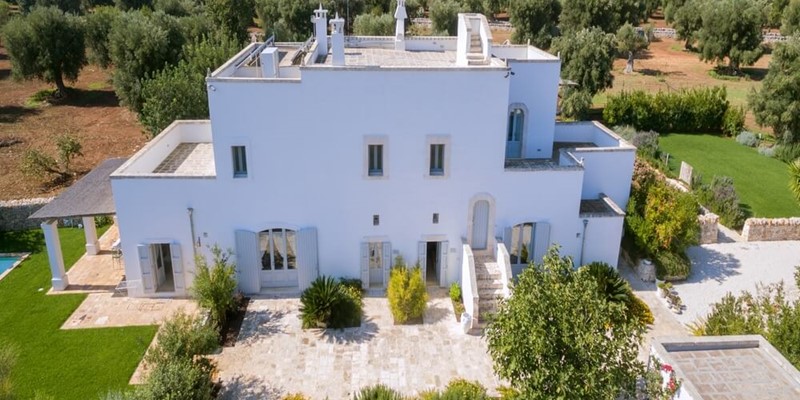 Luxury 2 bedroomed apartment in a stunning Masseria in Puglia