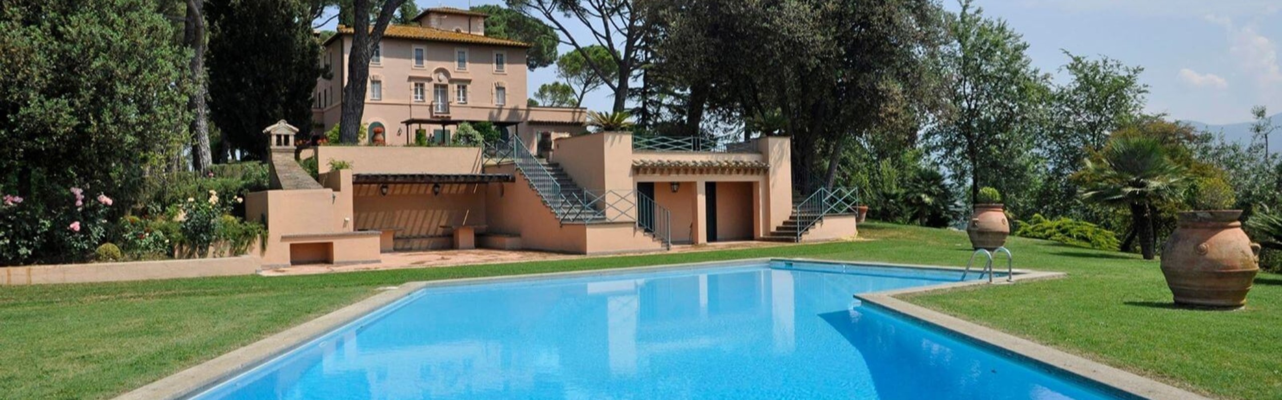 Villas In Lazio