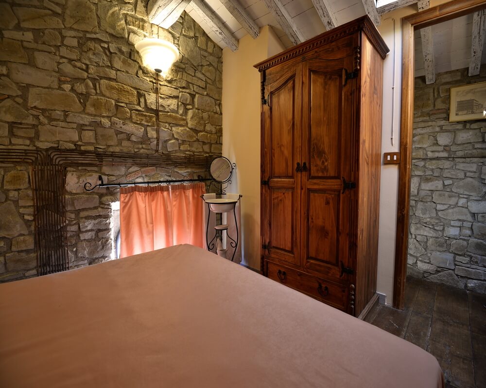 Cosy cottage type holiday home in Tuscany with private pool