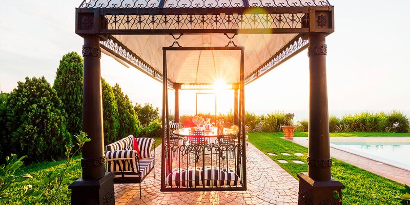 Luxury 5 bedroomed villa with private pool near Capo d'Orlando beach - pergola