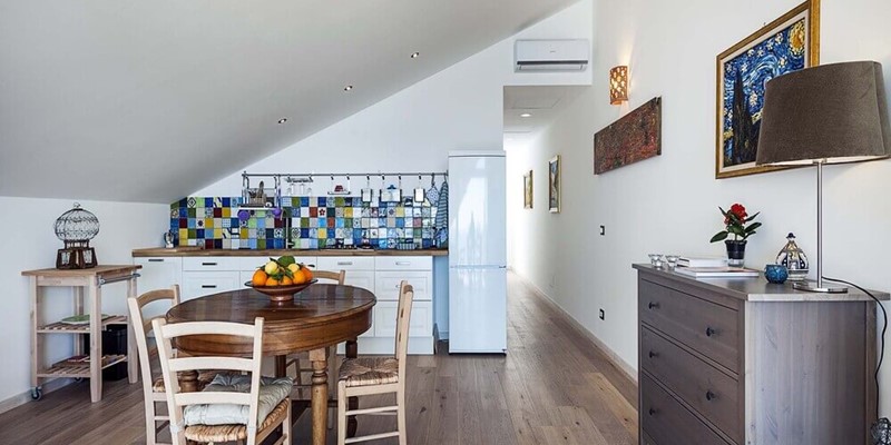 Delightful sea front apartment for 2 in Sicily