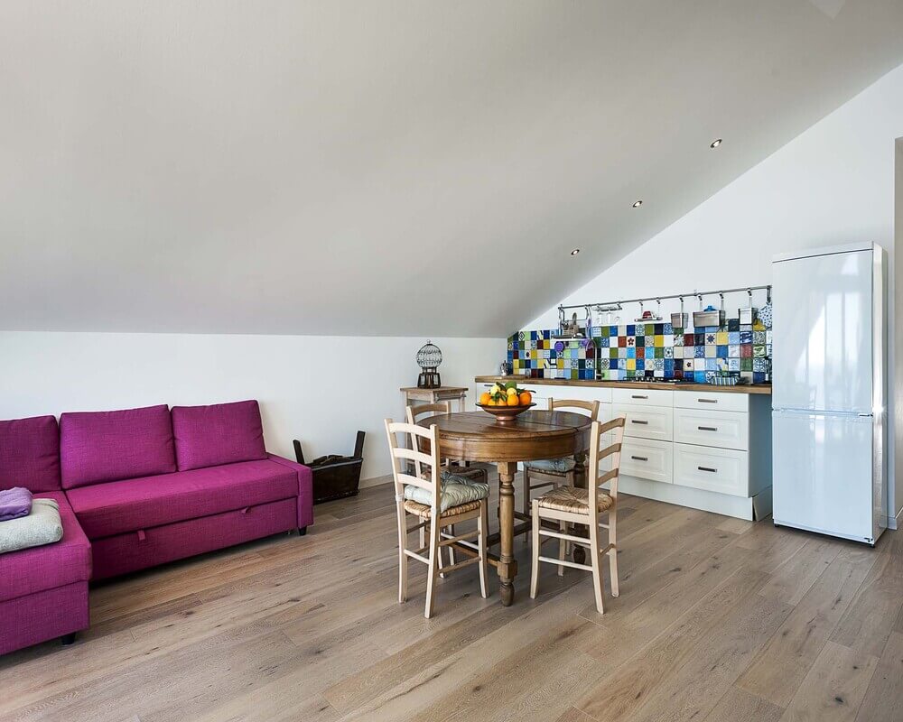 Delightful sea front apartment for 2 in Sicily