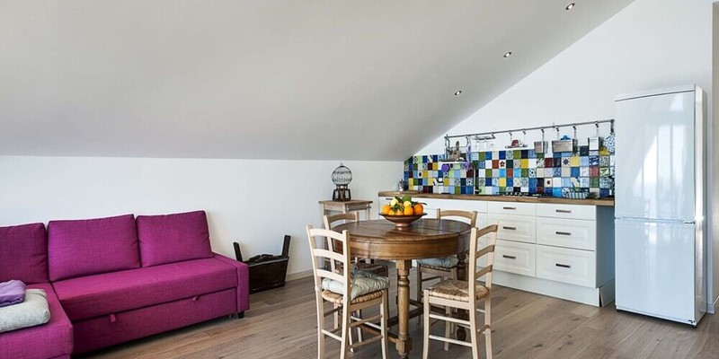 Delightful sea front apartment for 2 in Sicily