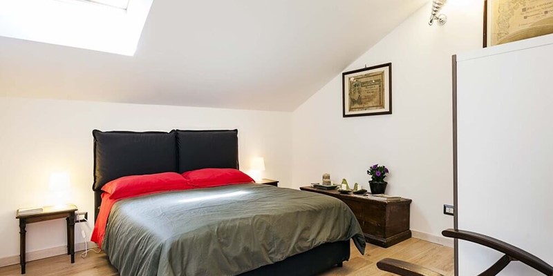 Delightful sea front apartment for 2 in Sicily